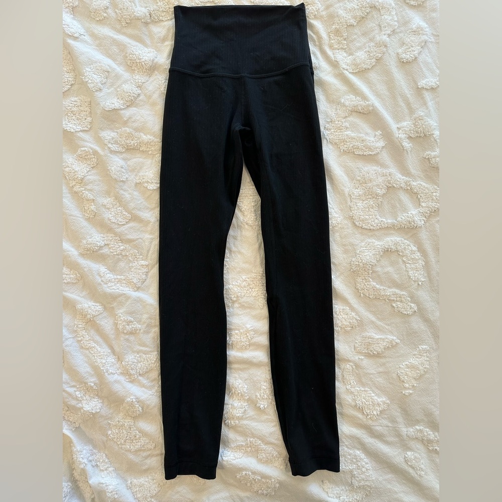 Lululemon black ribbed leggings sz 0